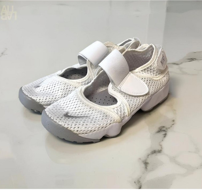 [AS가능 국내매장] 나이키 에어 리프트 화이트 울프 그레이 주니어 초등학생