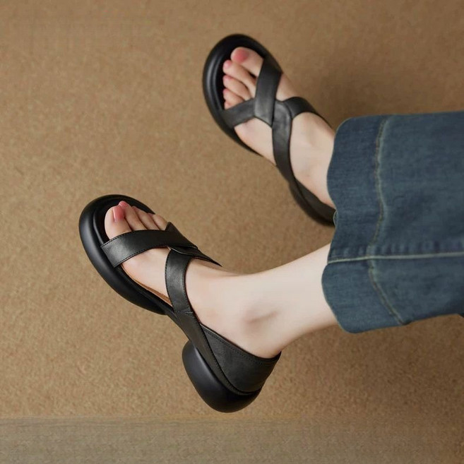 COSYEVNO 여성 봄 여름 부드러운 바닥 크로스 스트랩 캐주얼 샌들 편안한 신발 Tzkqblx-6