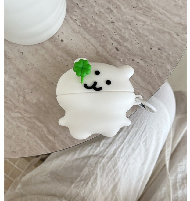 빙글돌아가는 네잎크로버 빅 곰돌이 에어팟케이스 아이폰, 프로/프로2