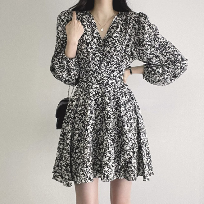 INSZEN 여성 봄가을 날씬 몸매 브이넥 플라워 패턴 긴 소매 원피스