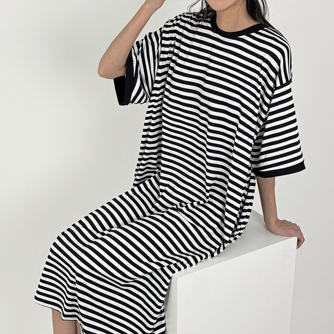 일이오 여성 트임 단가라 박스 롱원피스