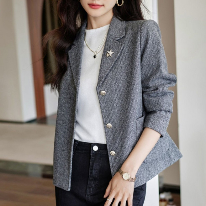 ROYALBELLE 여성 테일러드 카라 긴팔 버튼 오피스 기본 포멀 스타일 정장 자켓 K063059