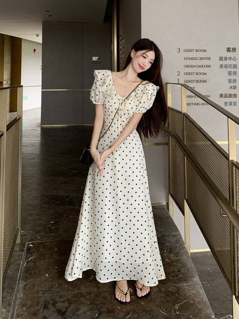 DIU 泡泡袖甜美波點連衣裙女夏季新款氣質收腰顯瘦荷葉領繫帶長裙