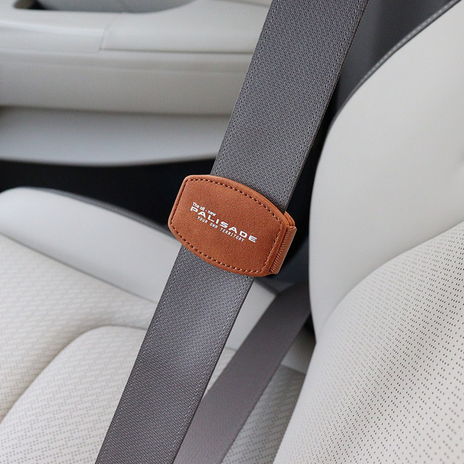 비브랜드(와이앤유)레터링 포인트 가죽 안전벨트 자석 고정클립 스토퍼 디올뉴팰리세이드 신형 용품 호환, 브라운, 1개