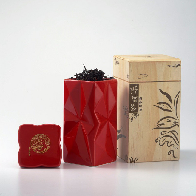 【野樂茶】鶯歌燒罐裝梨山紅茶禮盒, 1個