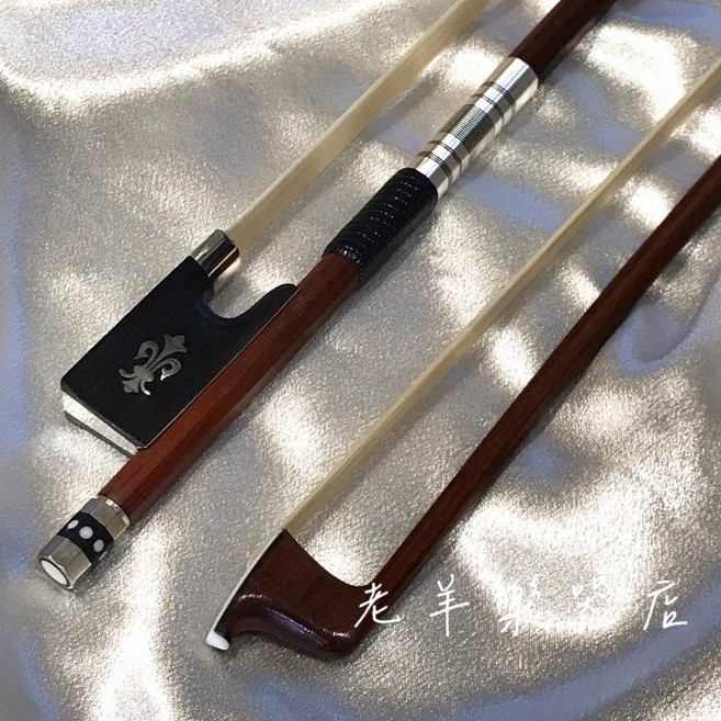 老羊樂器店 演奏級小提琴弓 巴西木 烏木鑲彩貝 羊皮執手 銀絲包裹, 1個, 4/4(74cm)