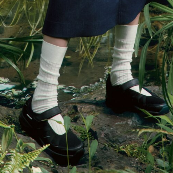 아이더(EIDER) 여성 데일리스타일 메리제인 메쉬갑피 통기성 우수 발등벨크로 안정적그립감 DWS25N81 제인 (Z1)