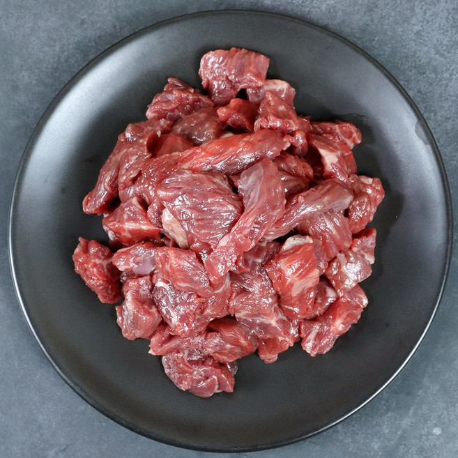 자연순수 국내산 한우 1등급 국거리 가정식 찌개 국 요리에 딱!, 1개, 200g