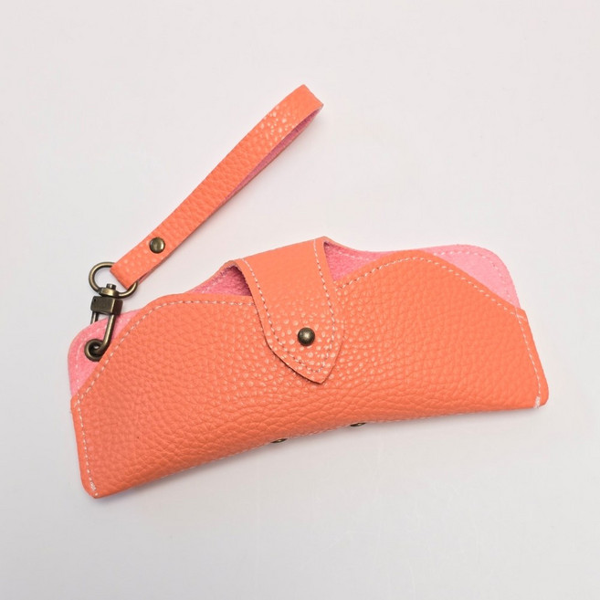 플러스핫템 국산 고급 파스텔 휴대용 스트랩 가죽 안경 선글라스 케이스 소프트 경량 심플 가벼운 여행용 썬글라스 집 슬림 패션 예쁜 썬그라스 선그라스 통 보관 보관함 파우치