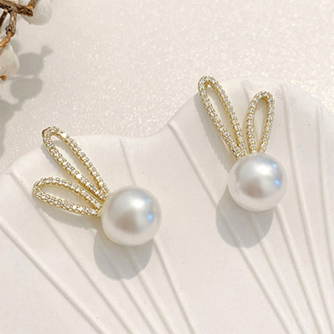 ZE333br 큐티 큐빅 토끼귀 진주알 은침 귀걸이 러블리 귀여운 블링 래빗 이어링