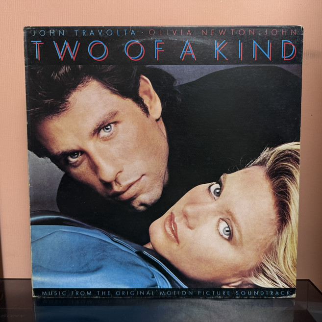 1982 투 오브 어 카인드 Two Of A Kind (John Travolta Olivia Newton) LP (음반 EX+ 자켓 EX)