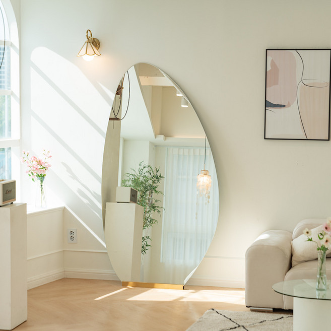 거울미인 공룡알 전신거울 비정형 노프레임 대형 와이드 이동식 거치형, 원목, 800x1800