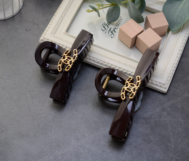 [HANNAL] 프렌치 체인 포인트 헤어 올림머리 집게핀