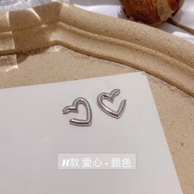 尋常的店 韓國冷淡風金屬耳骨夾 愛心造型