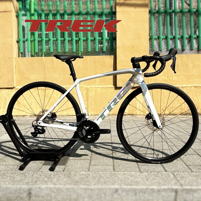 트렉 에몬다 SL4 Emonda SL4 디스크 로드 자전거 2025, 1개, 54cm, 화이트