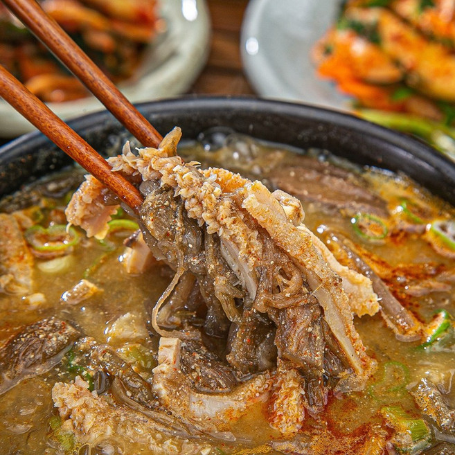 [1936육개장터] 80년 전통의 맛 소내장탕 700g / 얼큰하고 푸짐한 내장탕, 1개