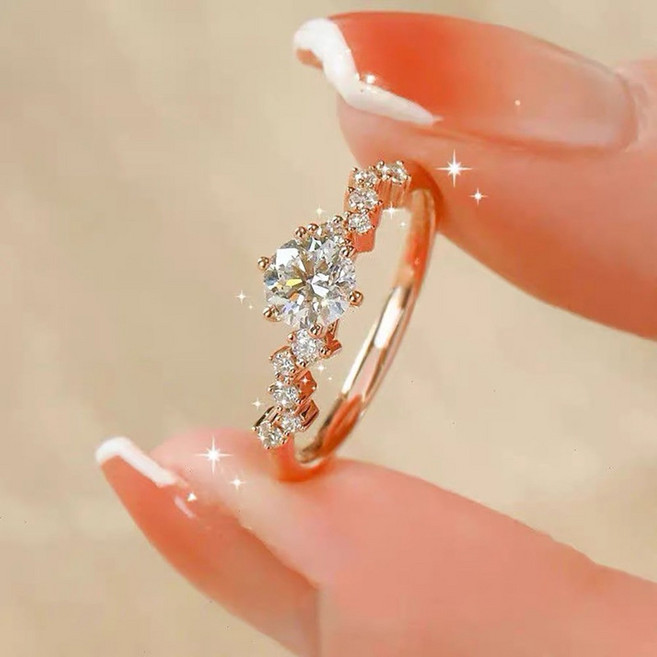 ROYALBELLE 여성 별빛 반짝임 디자인 유니크 오픈 링 반지 세련된 큐빅 장식 조절 반지 F0072230