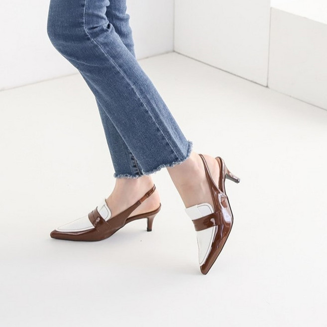 신꼬가 국내 제작 키높이 발편한 스틸레토 투톤 에나멜 슬링백 펌프스 힐 구두