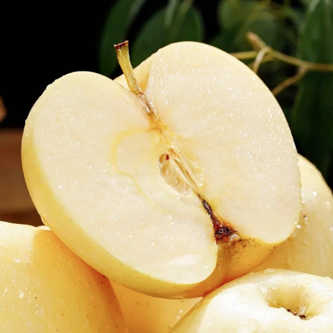 [농가직송] 고당도 향긋아삭 황금빛 시나노골드사과, 1개, 2kg