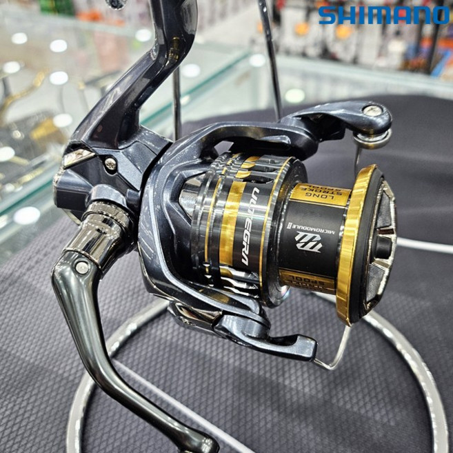 시마노 25 울테그라 바다 민물 루어 범용 스피닝릴 윤성보증, C2500SHG