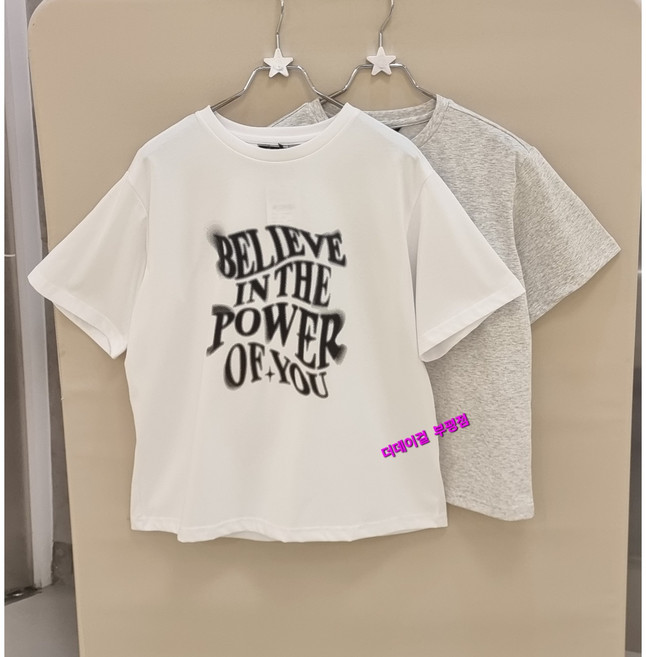 더데이걸 부평점 '26NEW 가볍고 시원한 착용감 여유로운 핏으로 편안하고 힙한 감성 멋스러운 데일리 여아 박시 반팔 티셔츠