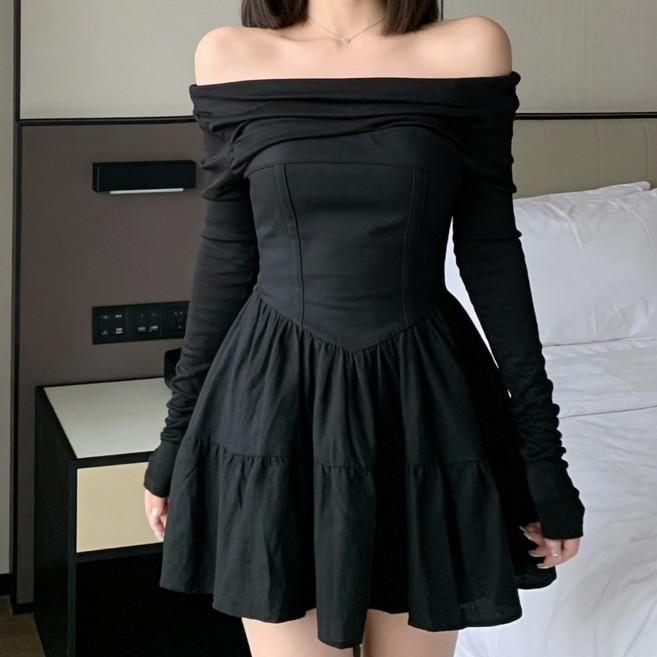 러아카 청순 섹시 오프숄더 미니 원피스