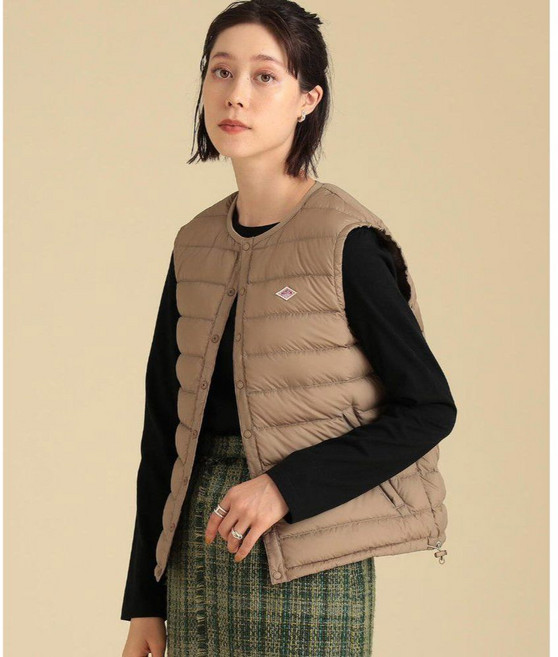 단톤 라운드 넥 조끼 패딩 다운 재킷 블랙 덕다운 여성 라운드넥