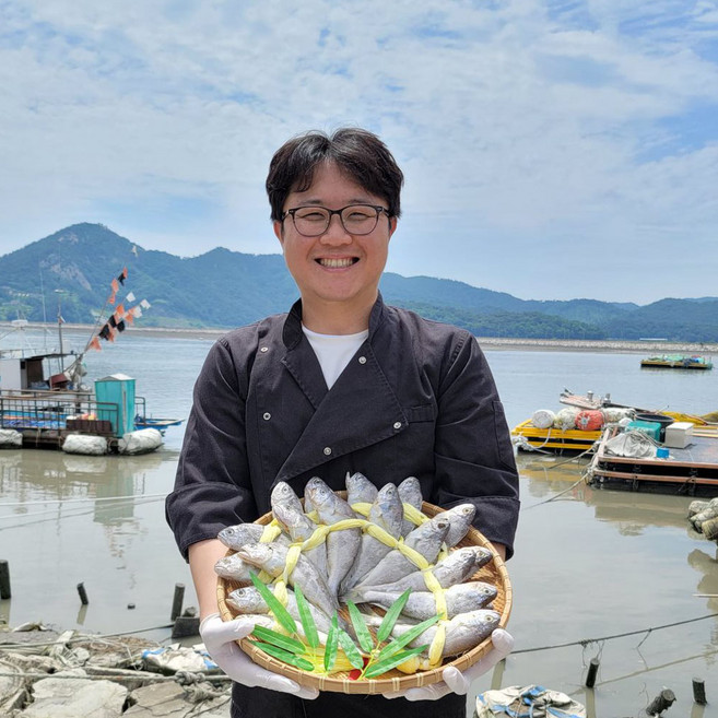 유아반찬 영광굴비 국내산 참조기 생선 1.4kg 20미, 20미 1.2kg내외, 1개