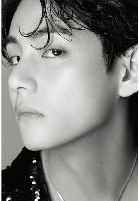 디아이콘 디페스타 DICON DFESTA : Dispatch 10th Anniversary BTS V 방탄소년단 뷔