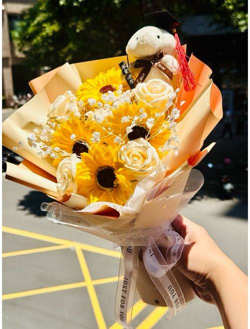 奇趣生活 香皂花花束, 加畢業熊向日葵玫瑰