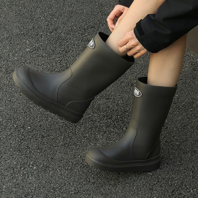 여성 중목 레인부츠 방수 미끄럼방지 장마용 데일리 패션 심플 장화