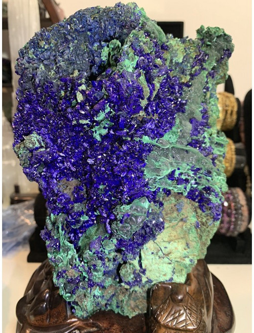 藍銅礦共生孔雀石原礦擺件，靛藍雙色晶體，含雕花實木底座