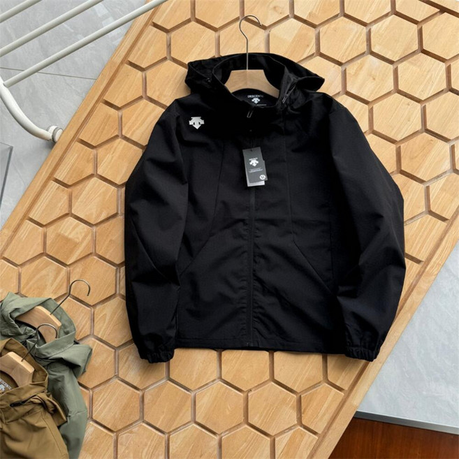 데상트 봄여름 얇은 야상점퍼