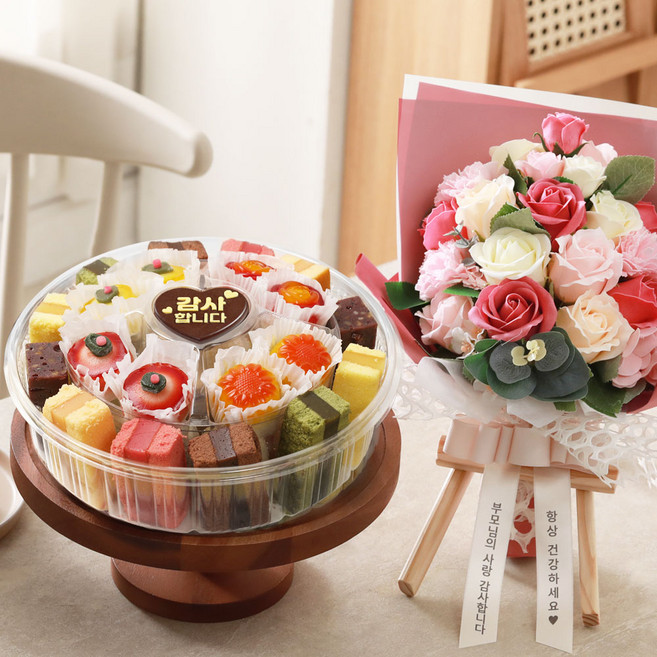 이버스데이 VIP 떡케이크 선물세트 생일 케익 기념 생신 칠순 어버이날 부모님생신 부모님선물추천, 1.25kg, 1세트, V/떡케이크C/꽃12/리본문구/거치대_NEW