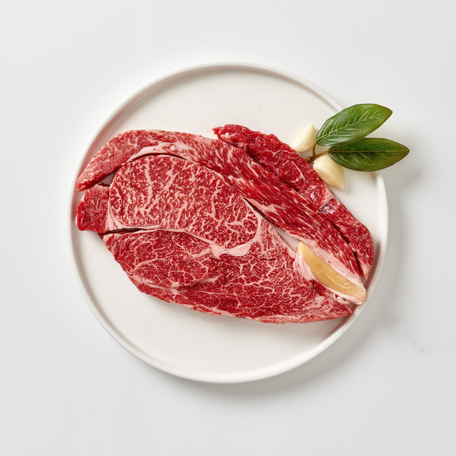 [의성마늘소] 1+등급 한우 등심 300g 구이용 산소포장, 1개