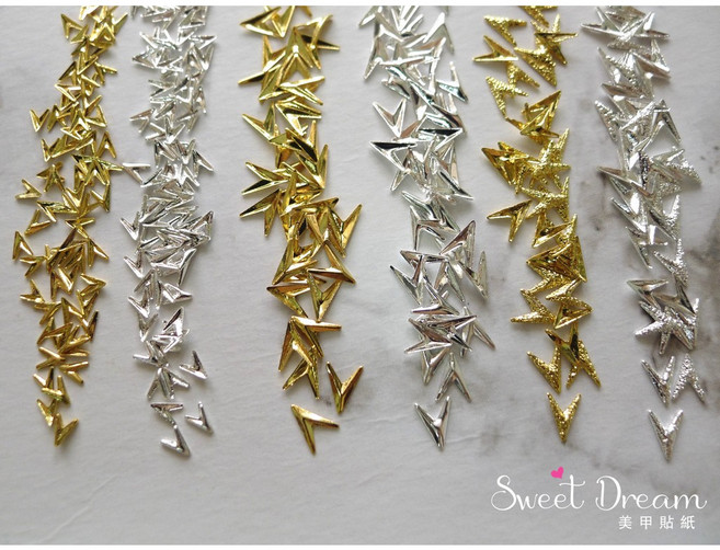 Sweet Dream 美甲箭頭鉚釘, 1個, 01【2*3mm亮面金】50顆入, 亮面金