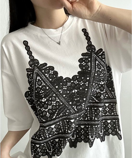 비토샵 여성 레이스 나시 레이어드 프린팅 반팔티 빅사이즈