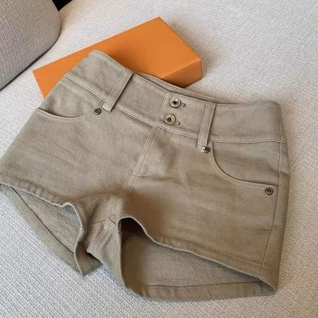 아이엠몽 여성 슬림핏 하이웨스트 투버튼 숏 팬츠