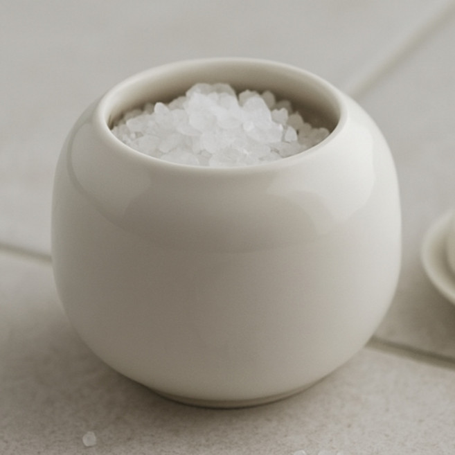 리코아 현관 소금단지 재물운 항아리, 화이트