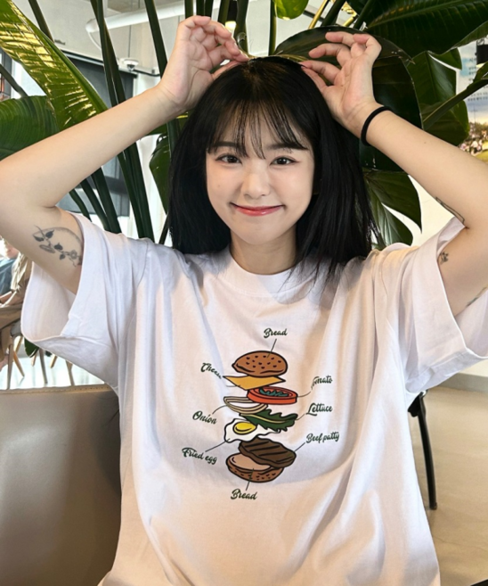 트립션 Hamburger Recipe Graphic T-Shirts - 8 Colors