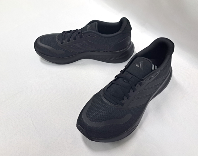 아디다스 런팔콘 5 M 올블랙 남성 런닝화 운동화 IE8812