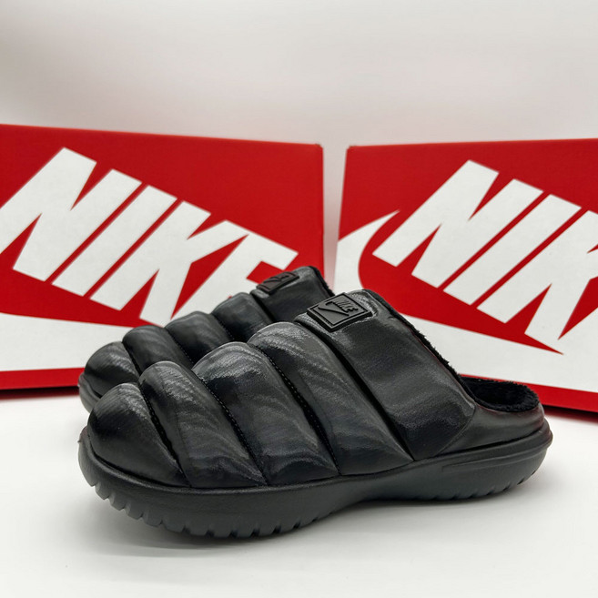 나이키 여성 버로우 SE 패딩 슬리퍼 방한 퍼 안감 겨울 슬라이드