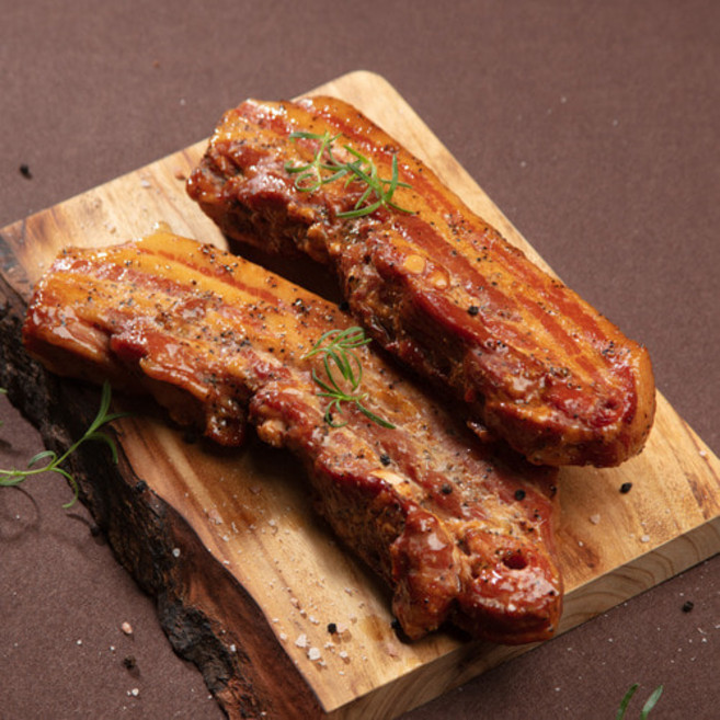 싱싱햇 참나무 훈제삼겹살 장작 숯불 돼지 삼겹살 구이, 총 700g, 350g, 2개