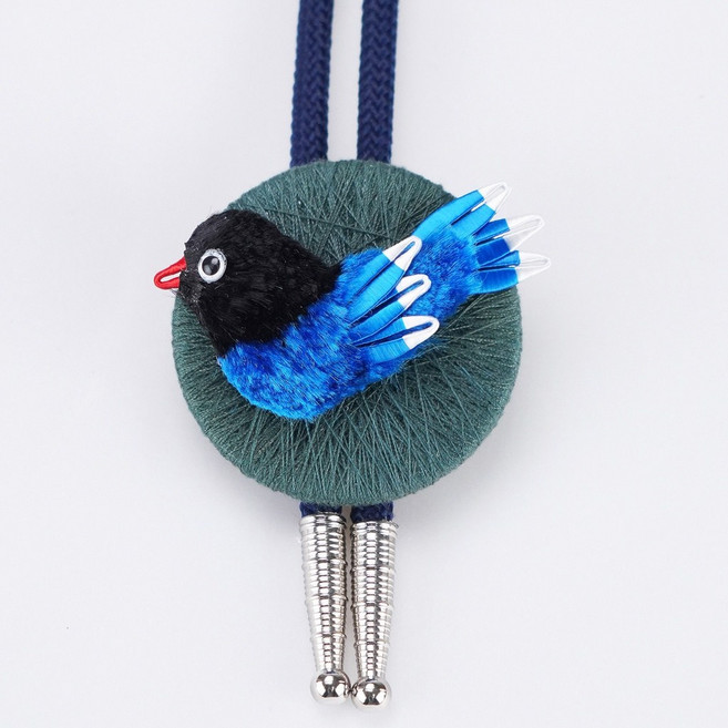 台灣藍鵲波洛領結 創新設計 突顯佩戴者風格品味