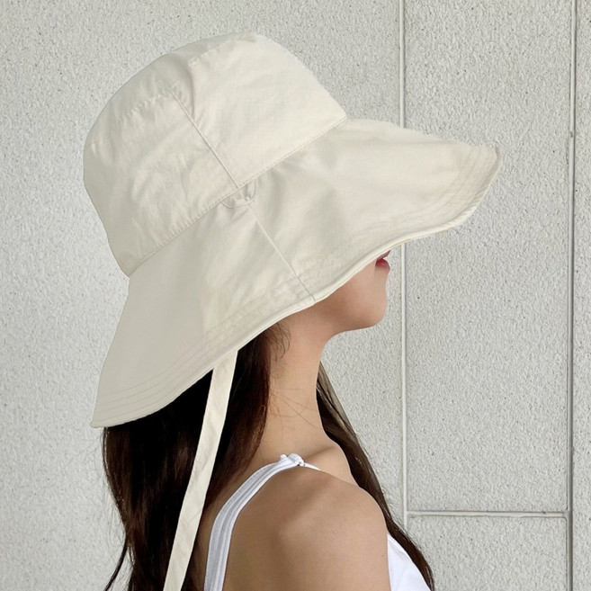 위드올리비아 챙넓은 바스락 턱끈 벙거지모자