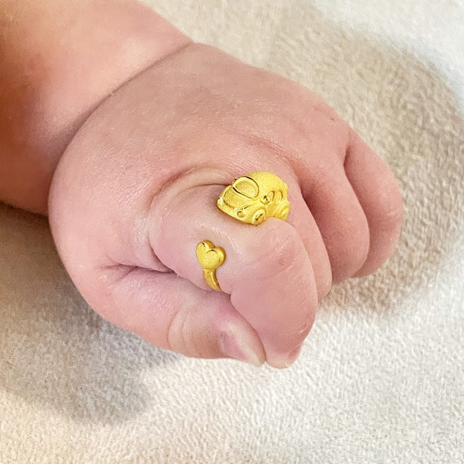 특별한 선물 돌반지 디자인 자동차 순금반지 3.75g 붕붕이