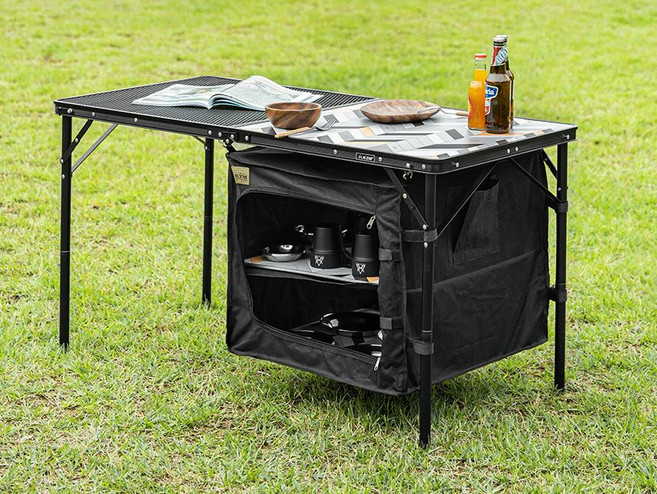 카즈미 유니온 아이언메쉬 캐비닛 2폴딩 테이블 간편설치 캠핑테이블 야외테이블 휴대용
