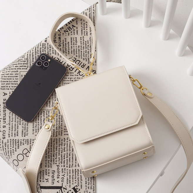 엔도르시 여성용 심플 스퀘어 토트 크로스백 EBA203