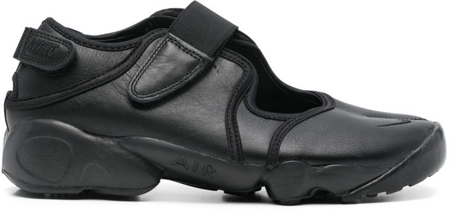 나이키 에어 리프트 스니커즈