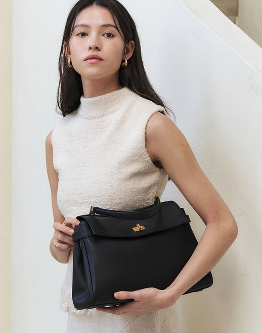 [국내백화점 출고] 헤지스 ACC [H-LOCK] 에이치 락 블랙 레더 사첼백 L HIBA5F188BK HIBA5F188BKEP [인기상품] 선물추천